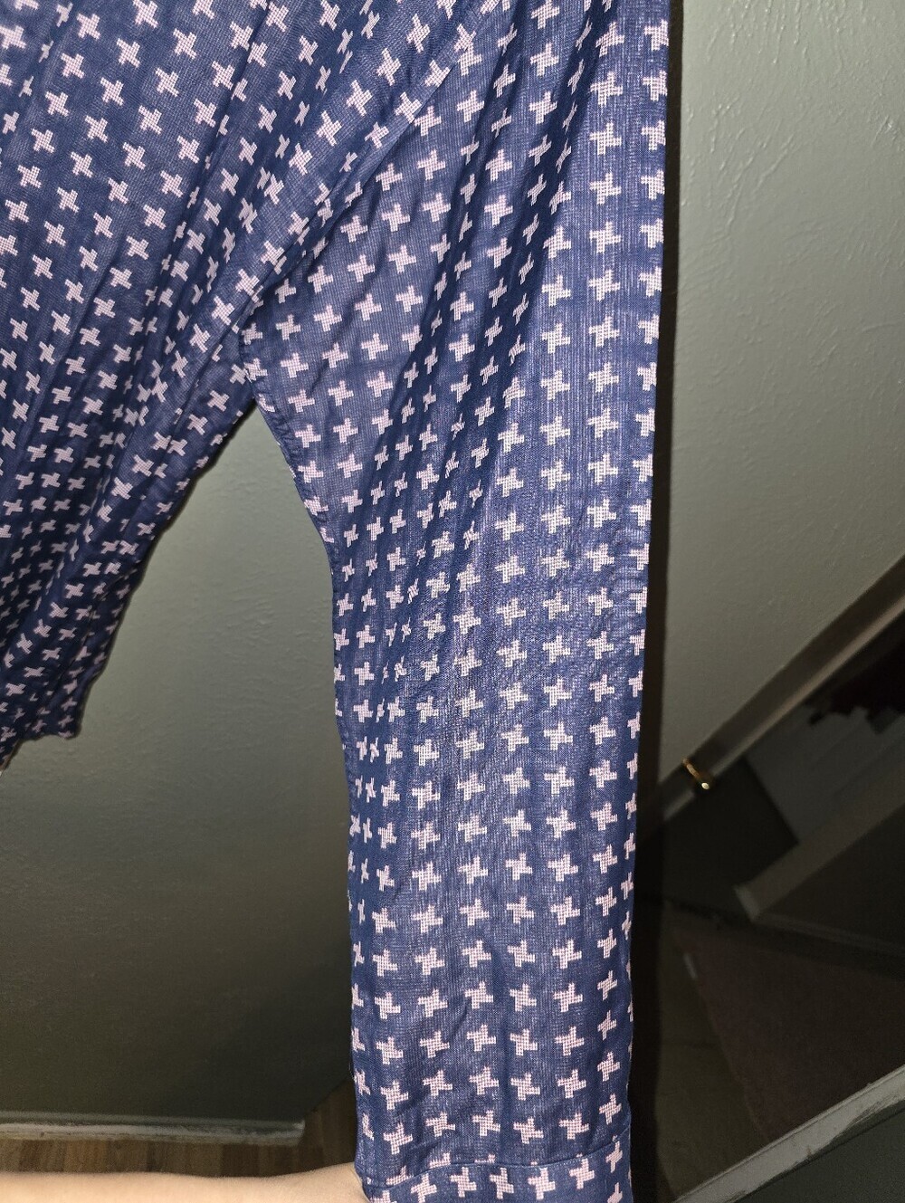 BOGOSSE Men's Navy Button-Down Shirt with Pink Cross Print - Picture 3 of 6